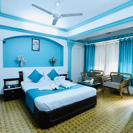 Bed & Breakfast Kalpataru Hometel Mumbai