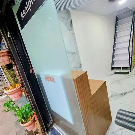 Hostel Sleepwell In Asalpha Mumbai