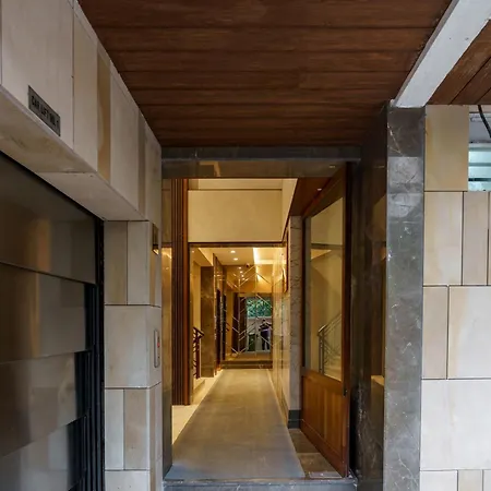 Apartment Zen B - Stylish Private In Shared 3bhk