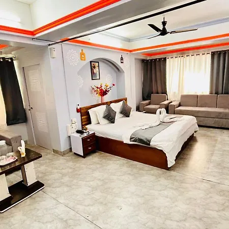 Bed & Breakfast Kalpataru Hometel *