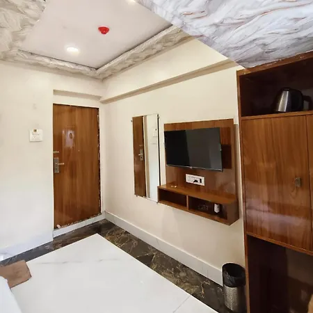 Ifza Residency Near Bkc Hostel Mumbai