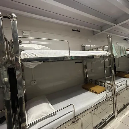 Hostel Mariyam Mumbai