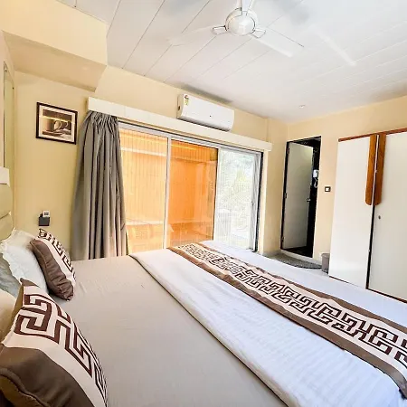Villa Glasshouse Luxury Villa, 4 Bed Private Pool Gorai Mumbai