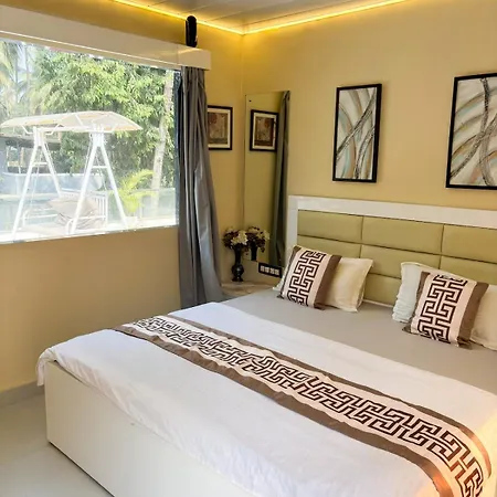 Glasshouse Luxury Villa, 4 Bed Private Pool Gorai Villa