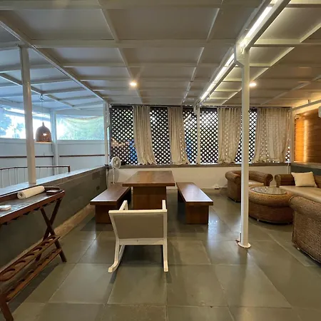 Guest house Pali House-bandra