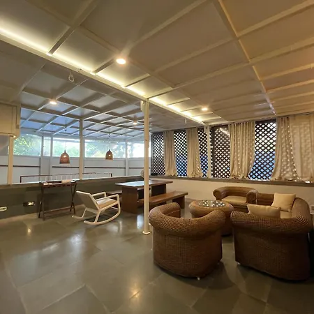 Guest house Pali House-bandra Mumbai
