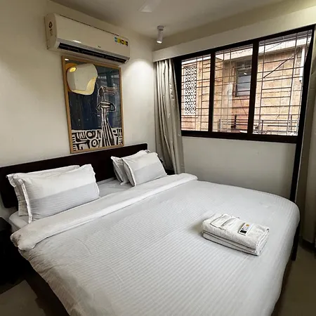 Pearl 1bhk In Bandra W By Square One Apartment *