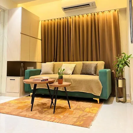 Apartment Beachfront Bliss - The Sandy Sea View