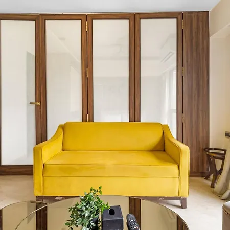Tuscany Stylish 1 Bhk In Prime Gated Bkc Spot *