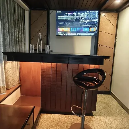 Bachis Nest Stylish 3bh Heritage Vibe *