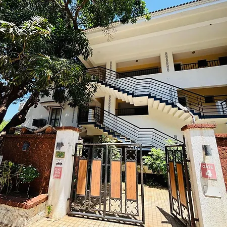 Apartment Ar & - *