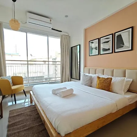Lite - Dadar West Apartment *