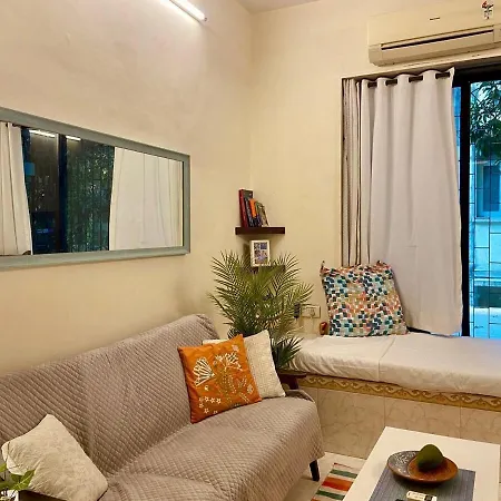 Spacious 1 Bed 2 Bath Bandra Balcony Wifi Mumbai