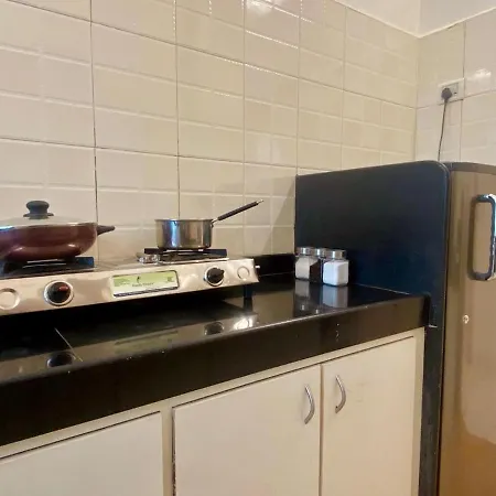 Apartment Spacious 1 Bed 2 Bath Bandra Balcony Wifi *