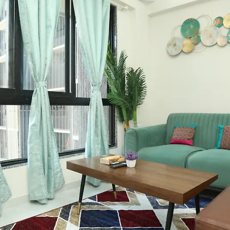 Ivy Downtown - 1 Bhk - Near Nesco And Sv Road * Mumbai