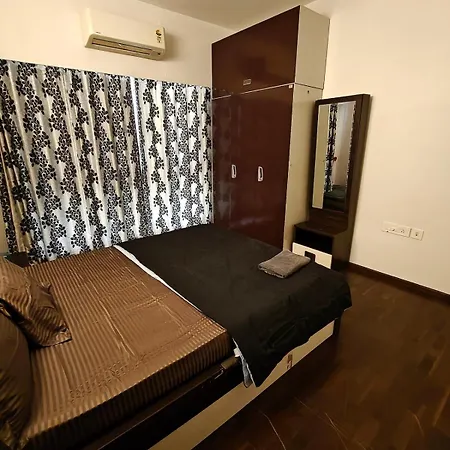 Apartment The Crest Bkc