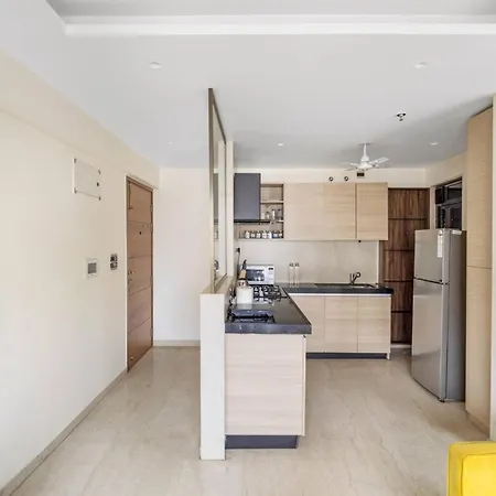 Tuscany Stylish 1 Bhk In Prime Gated Bkc Spot Apartment Mumbai