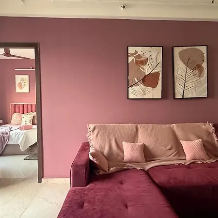2bhk Near Nesco With Great Views *