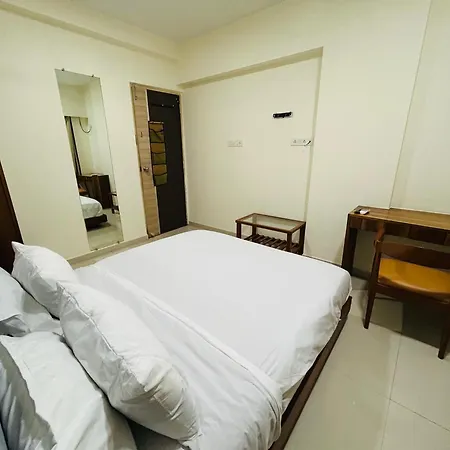 3bhk Near Hiranandini Powai -star Homes