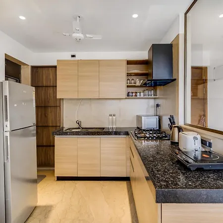 Ov Premium Near Bkc By Square One Apartment