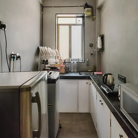 Apartment Oak 1bhk In Bandra W By Squareone