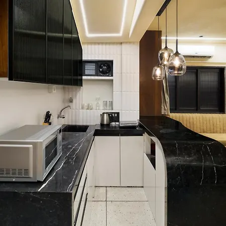 Apartment Amber 1bhk In Khar W By Square One