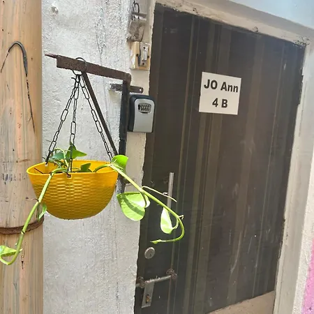 Apartment Peaceful Bandra W *