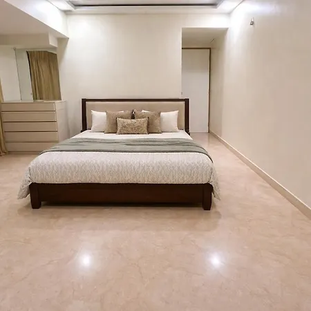Greenery Facing 3bhk Homely Yet 7 Star Feel *
