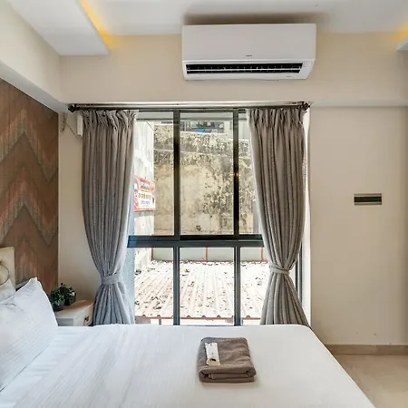 Sorrento Modern Near Bkc Apartment *