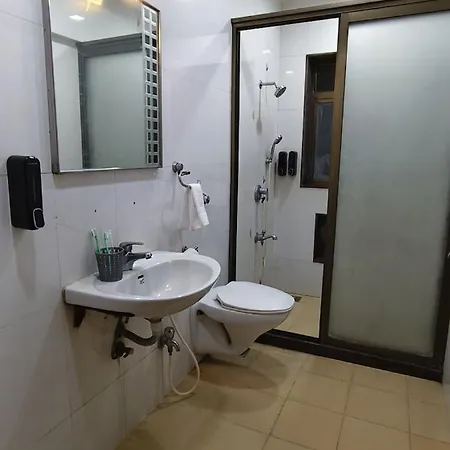 Bachis Nest Stylish 3bh Heritage Vibe Apartment *