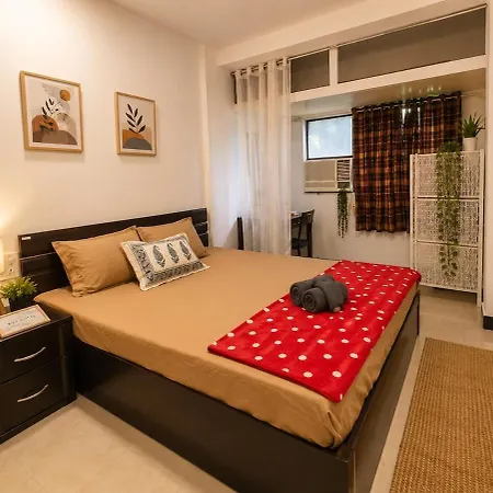 Serviced Near Nesco Bec Goregaon Apartment