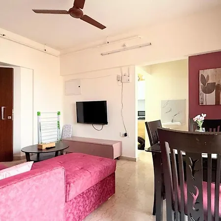 2bhk Near Nesco With Great Views