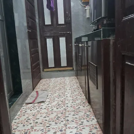 Apartment Alpha Business Men Ac Near Airport & Bkc *