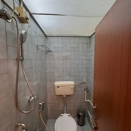 Apartment Still Space Serene Cozy Nest In Pali Hill Bandra Mumbai
