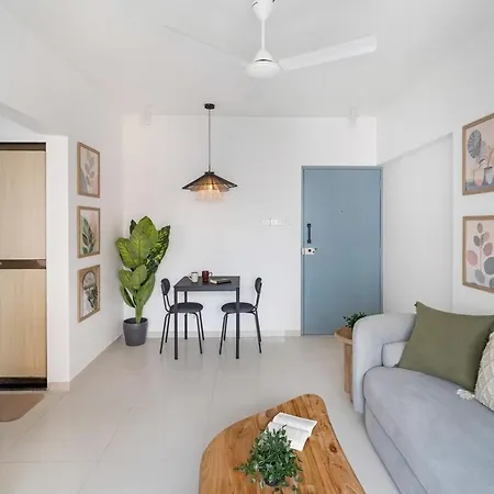 Evara 1bhk In Khar W By Square One Apartment *