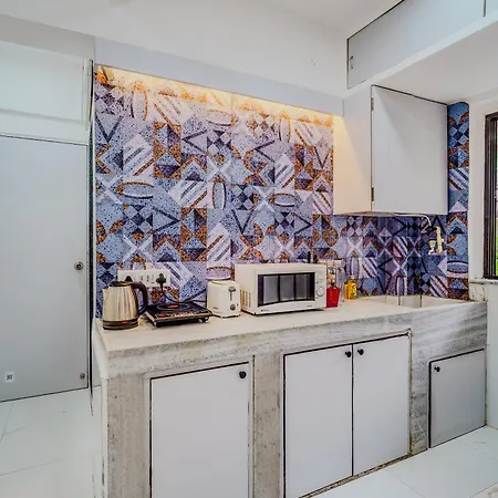 Bianca 2Bhk In Bandra W By Square One Stays