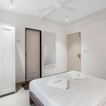 Aura Stylish 2 Bhk In Secure Gated Building Apartment Mumbai