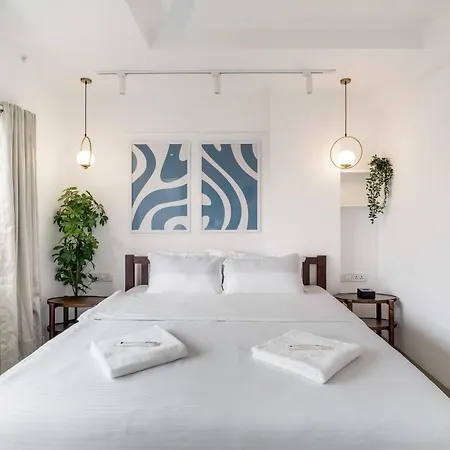 Aura Stylish 2 Bhk In Secure Gated Building * Mumbai