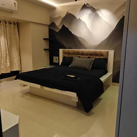 The Royal Abode * Mumbai