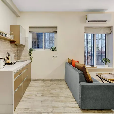 Apartment Cleo: Cozy 1bhk In Khar Near Bandra