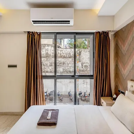 Capri Modern In Secure Bkc Complex W Wi-fi Mumbai