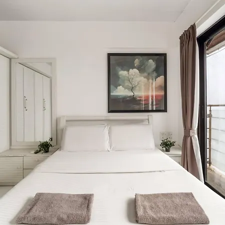 Apartment Athena Elegant 2bhk In Khar Gated Connected Mumbai