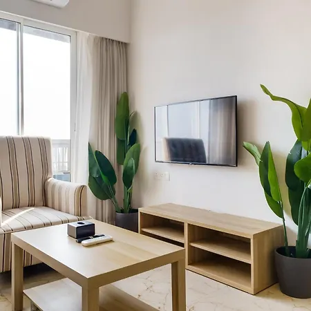 Anya 2bhk Near Bkc By Square One Apartment Mumbai