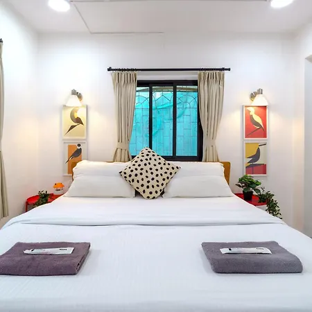 Bianca 2Bhk In Bandra W By Square One Stays Mumbai
