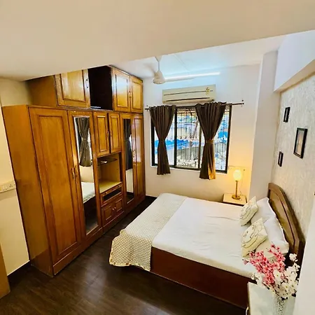 Prime Living Spaces Apartment *