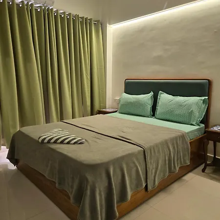 Dadar Abode Apartment *