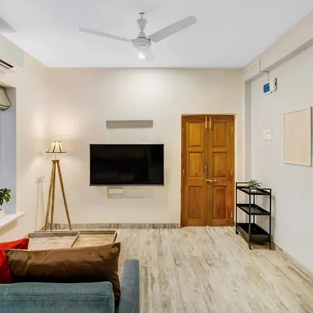 Cleo: Cozy 1bhk In Khar Near Bandra