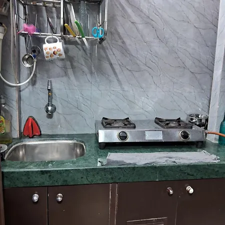 Apartment Alpha Business Men Ac Near Airport & Bkc *