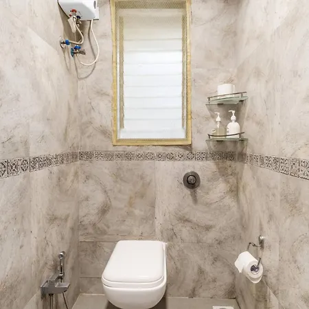 Apartment Athena Elegant 2bhk In Khar Gated Connected *