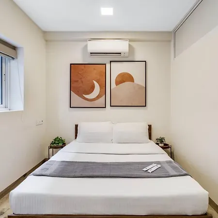 Maven Cozy Khar West 1bhk Near Bandra